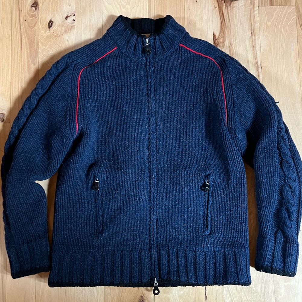 Neve Design heavy duty cardigan sweater